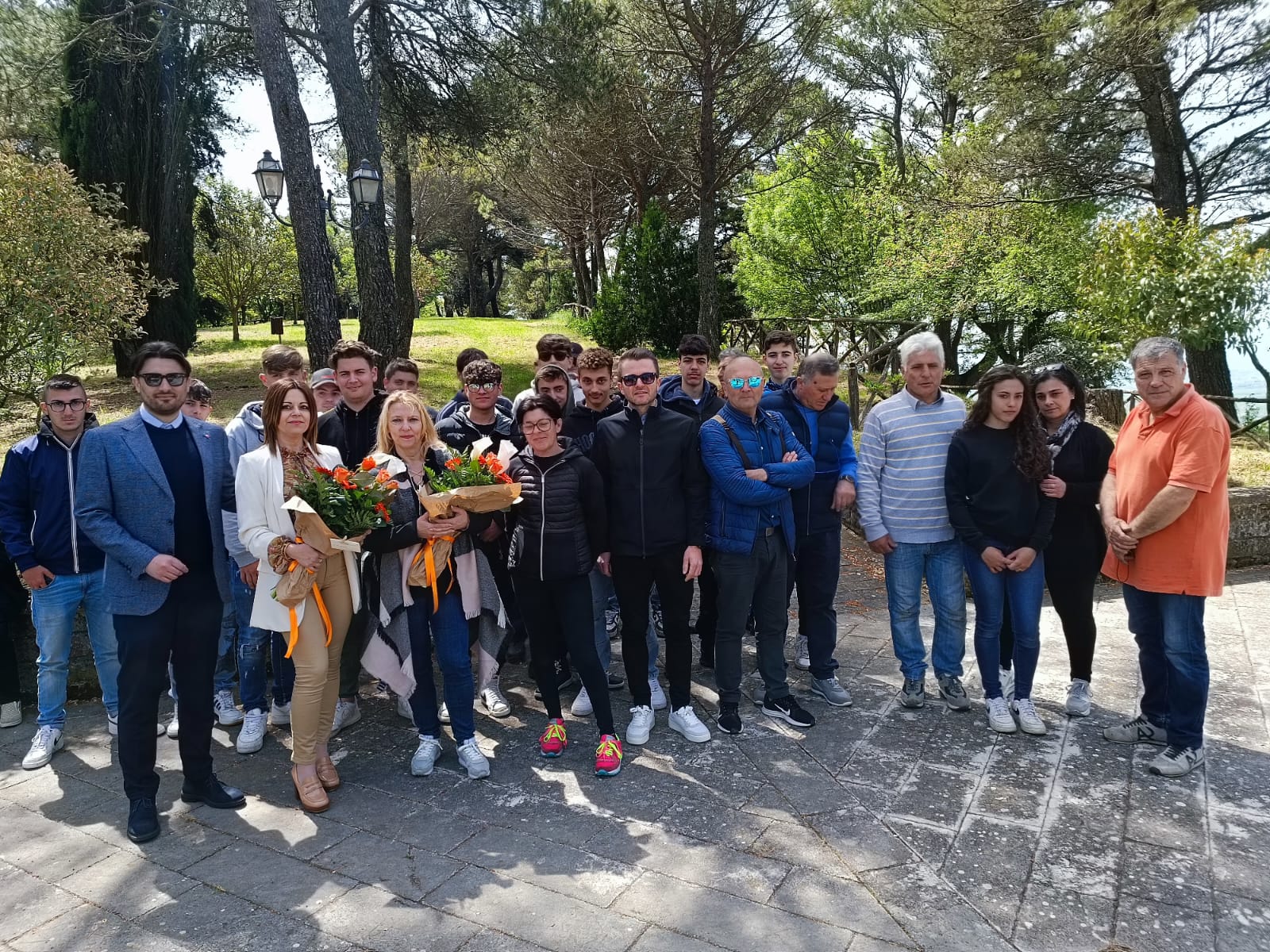 6 Maggio incontro comune di Greci (1)