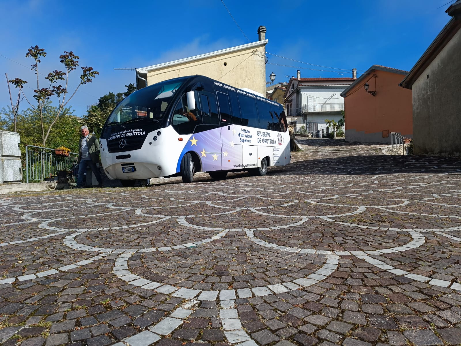 6 Maggio incontro comune di Greci (13)